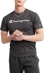 Playera Clásica Champion Talla M por $142 en Amazon (comprando 3)