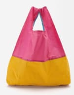 Bolsa multiusos de nylon por 3,99€.