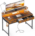 Mesa de Escritorio con Tomas de Corriente y 2 Tomas de Carga USB por 59,99€
