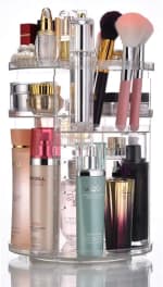 JSBelle Organizador de Maquillaje por $399 en Amazon