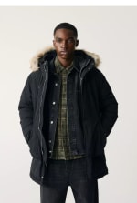 Abrigo acolchado con capucha efecto pelo para Hombre por 19.99€