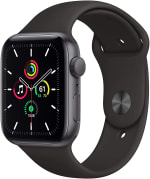 Apple Watch SE 44mm Space Gray voor €275 bij Amazon.nl