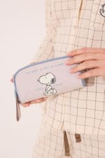 Neceser pequeño nylon Snoopy por 7,99€.