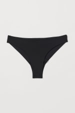 Bikini Bottom por $2000 en HyM