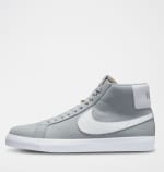 Zapatillas NIKE SB ZOOM BLAZER MID en piel por solo 42,90€