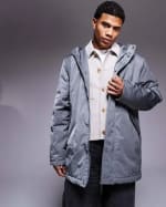Parka gris ASOS DESIGN por 12,95€