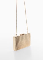 Bolso clutch metalizado por 19.99€