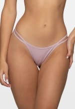 Calcinha Tanga com 2 Tiras Lisa - R$ 51,72