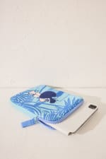 Funda iPad neopreno azul Mafalda por 11,99€