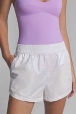 Short técnico blanco perlado para Mujer Dash and Stars por 5.99€