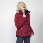 Cazadora acolchada tipo plumón por 39,99€ en Koroshi