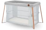 Lit de Voyage Maxi-Cosi Iris - 2 en 1 pour Bébé, 0 - 3 ans, jusqu’à 15 kg, 2 Niveaux de Couchage, Pliable, Matelas en Mousse + Sac de Voyage à 119,90€