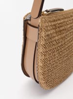 Bolso Bandolera Efecto Rafia por 7.99€