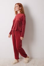 Pijama largo de terciopelo suave para Mujer por solo 11.99€