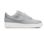 Nike Air Force 1 '07 Premium por 74€