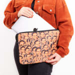 Bestel een hilarische laptophoes met je eigen gezicht bij Firebox