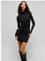 Vestido corto cuello perkins por 9,99€