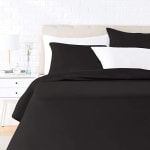 Juego ropa de cama con funda edredón de satén 200x200cm Amazon Basics por 7,99€