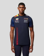 50% de descuento en Ropa de Red Bull