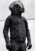 Bikeroutfit kortingscode voor 15% korting op Rev'it motorkleding, motorjassen met gratis rugprotector