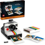 LEGO Ideas Cámara Polaroid OneStep SX-70 por $1,335 | Amazon