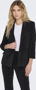 Only Onlalya blazer voor €15 bij Bol