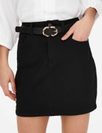 Falda Jacqueline De Yong de denim por $5.050
