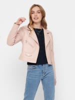 Chaqueta de piel sintética 24,95€