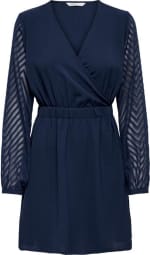 Only Lisa jurk (maat M) voor €18 bij Bol