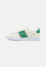 Zapatillas Lacoste CARNABY de piel por 50,95€