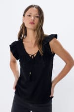 Camiseta con bordado suizo y costura de cordón Springfield para Mujer por 5.99€