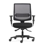 Cadeira da Uni All Black, modelo Flexform - R$ 707,63