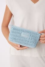 Women'secret Neceser mediano acolchado azul por 4,99€