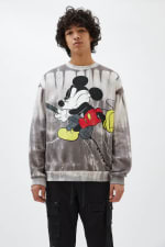 Sudadera Mickey Mouse tie dye de Pull and Bear por solo 17,99€