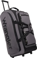 Wrangler Maleta Ruedas Travel Duffel Tannin 30" por $584 en Amazon