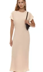 Vestido largo básico de manga corta y cuello redondo por 4.99€