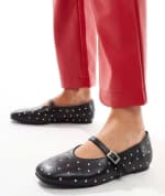 Bailarinas Dorina con correa y diseño de tachuelas por 6,10€