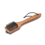 Brosse en métal manche bois - grand modèle à 4,90€