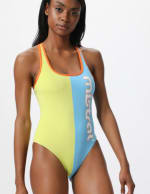 Bañadores marca Mistral por 5,99€ en Lefties