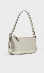 Bolso hombro brillo por solo 3,99€ en Stradivarius
