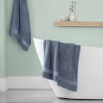 Toalla para Baño Purely Indulgent 76x147cm por $199 | Oferta Costco