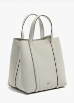 Bolso Tote textura suave por 19.99€.