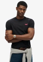 Superdry Shirt 'Essential' voor €13,18 bij Bol
