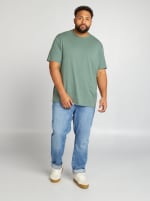 T-shirt uni en maille jersey (Vert forêt) pour 1,80€ chez Kiabi