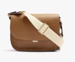 Parfois Bolso Bandolera color block con solapa por 15.99€.