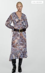 Vestido paisley con volantes por 17.99€