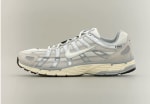Nike P-6000 Light Bone Pale Ivory voor €77,95 dmv code bij Zalando