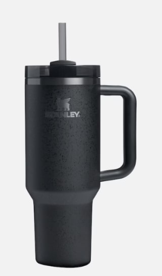 Stanleycup 1,2 L in diverse kleuren voor €30 bij Douglas