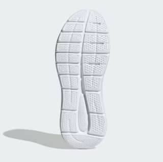 Zapatillas Cloudfoam Comfy para mujer $24.990 disponible solo en Adidas, Chile