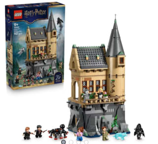 LEGO Harry Potter Kasteel Zweinstein: Ziekenzaal +LEGO 28 Dierenkostuum voor €72,36